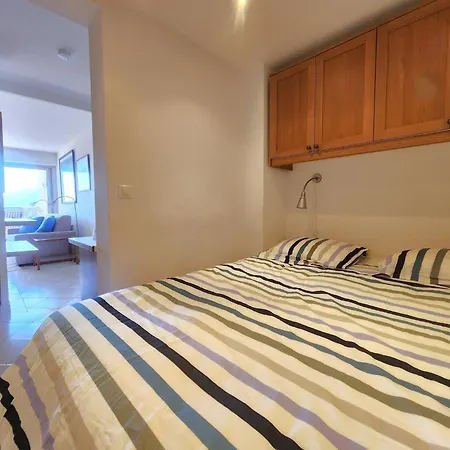 Vue Et Piscine Apartamento